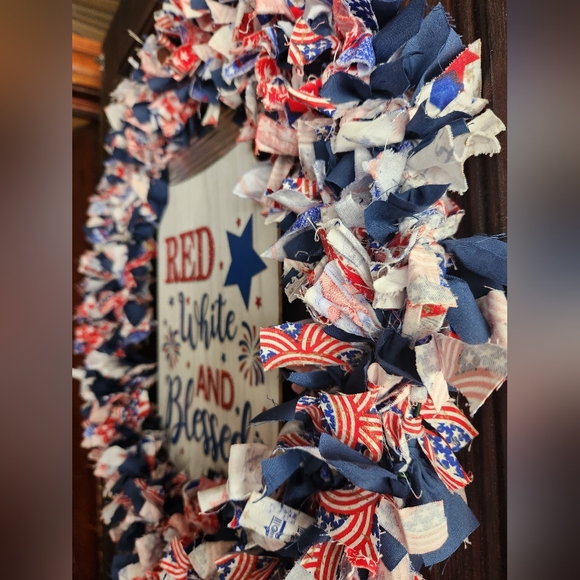 Handmade Wreath - Picture 2 of 7